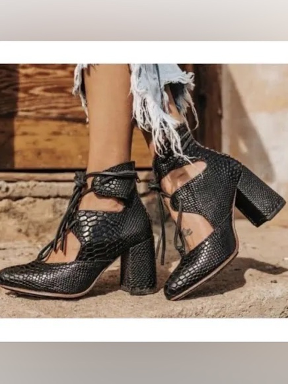 Freebird Joyce Black Lace-Up Shoes
